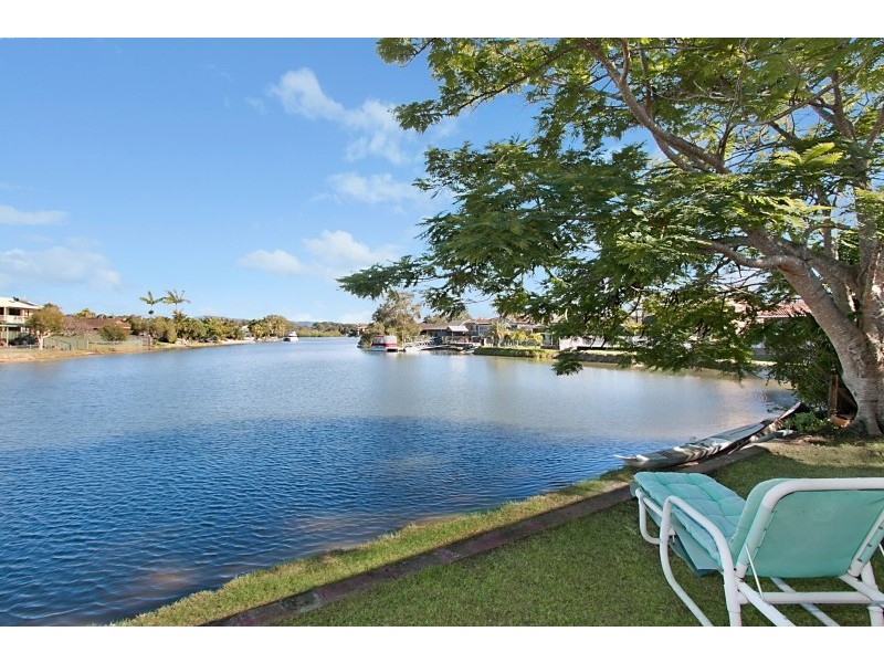 2/36 Blue Waters Crescent, Tweed Heads West NSW 2485