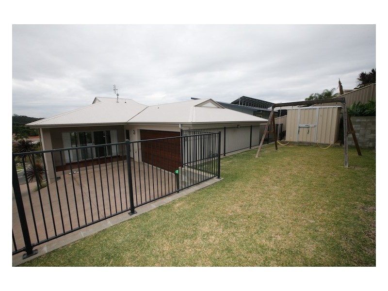 2 Liana Court, Banora Point NSW 2486