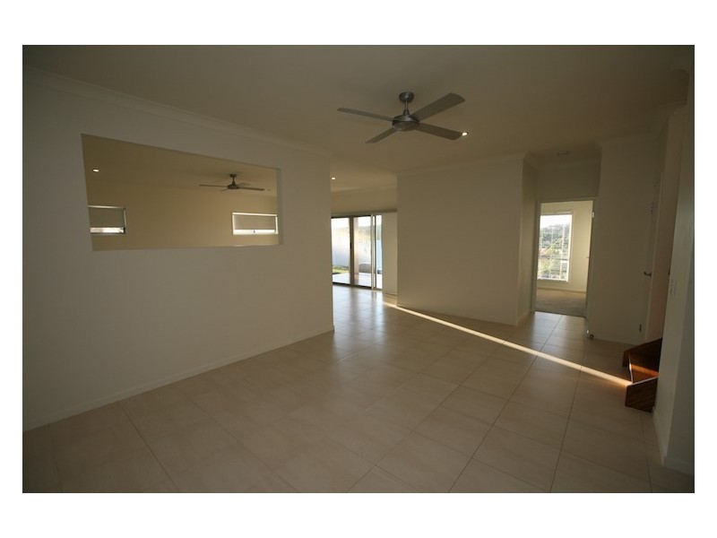 2 Liana Court, Banora Point NSW 2486