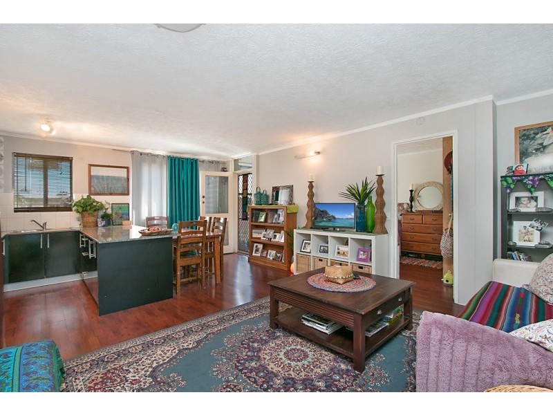 3/28 Coolangatta Road, Kirra QLD 4225