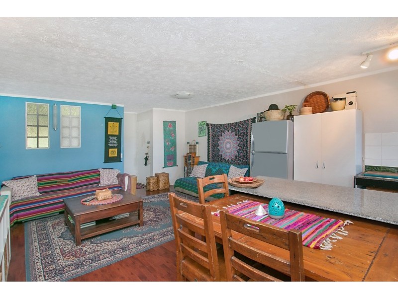 3/28 Coolangatta Road, Kirra QLD 4225