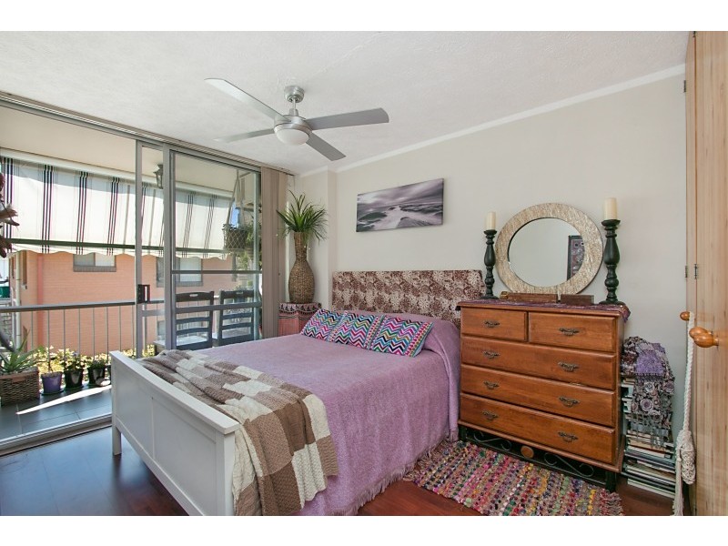 3/28 Coolangatta Road, Kirra QLD 4225