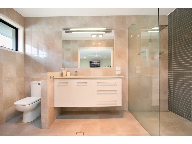 52 Old Ferry Road, Banora Point NSW 2486