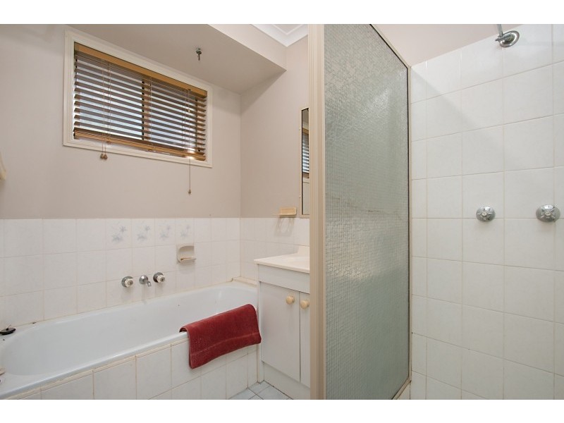 32 Glen Ayr Drive, Banora Point NSW 2486