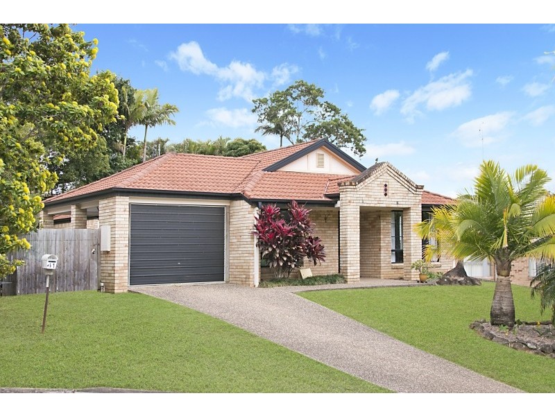41 Kildare Drive, Banora Point NSW 2486
