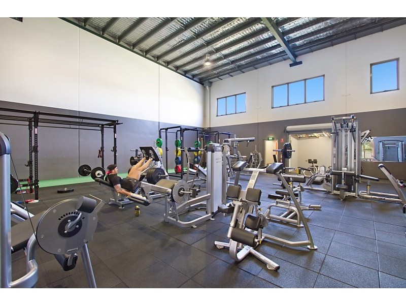 4/38 Township Drive, Burleigh Heads QLD 4220