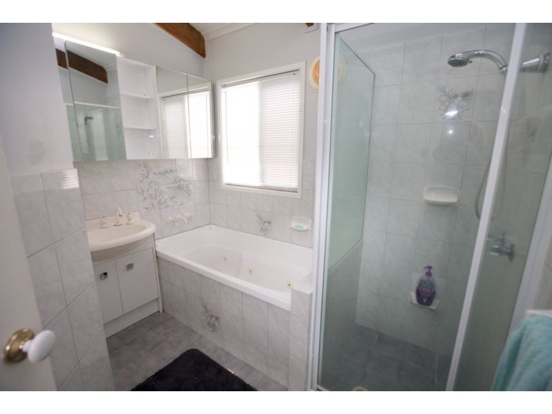 44 Lakeview Parade, Tweed Heads South NSW 2486