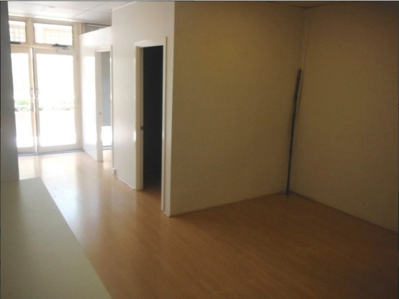 2/80 Griffith Street, Coolangatta QLD 4225