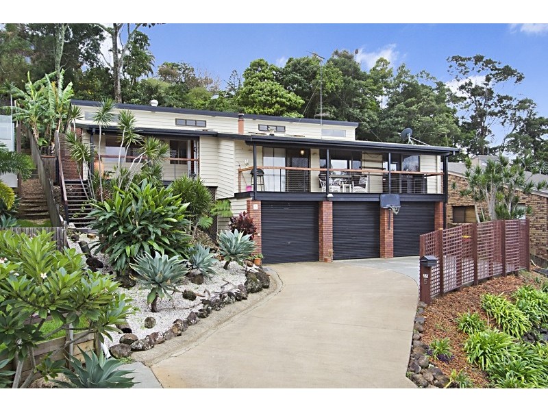 5 Mariners Crescent, Banora Point NSW 2486