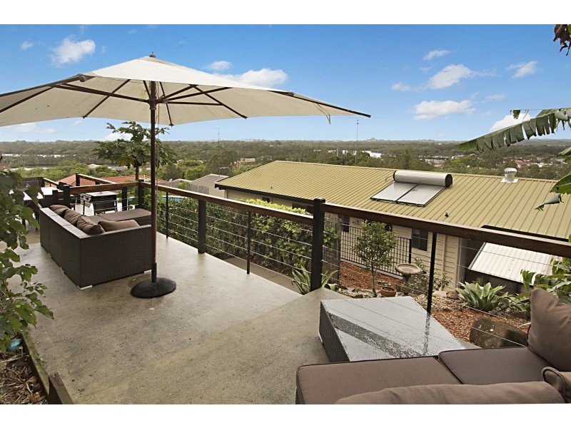 5 Mariners Crescent, Banora Point NSW 2486