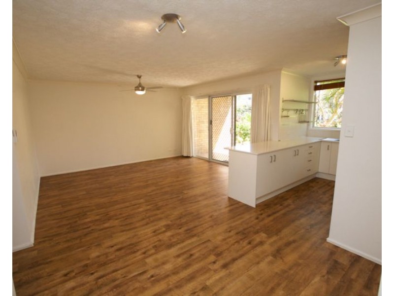 2/12-14 Thrower Drive, Currumbin QLD 4223