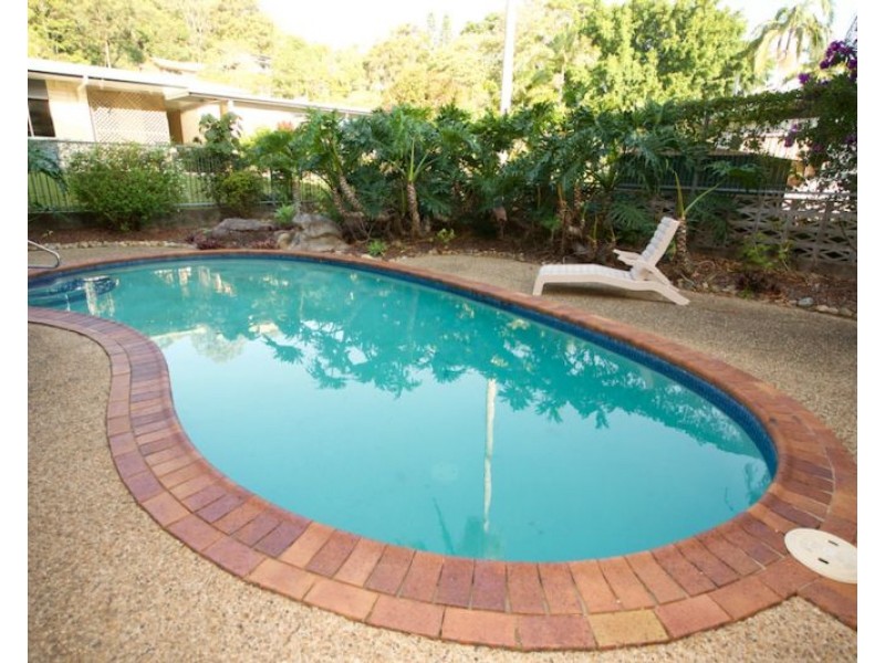 2/12-14 Thrower Drive, Currumbin QLD 4223