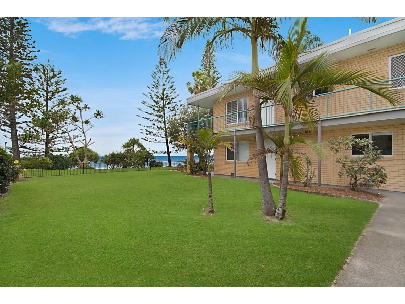 2/2 Dune Street aka 2/506 Golden Four Drive, Tugun QLD 4224
