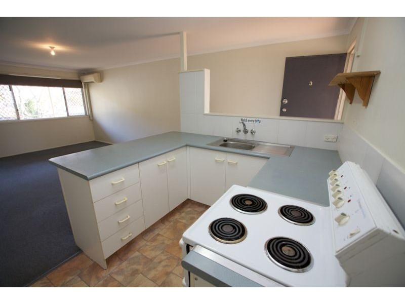 3/10 Marine Parade, Coolangatta QLD 4225