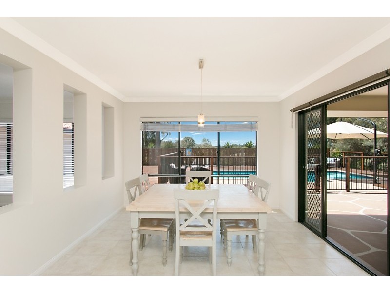 20 Samuel Drive, Tallebudgera QLD 4228
