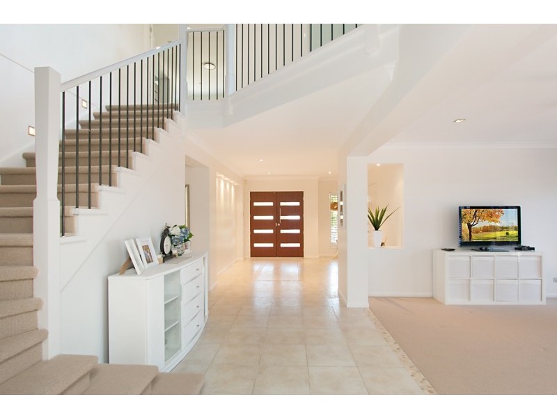 20 Samuel Drive, Tallebudgera QLD 4228