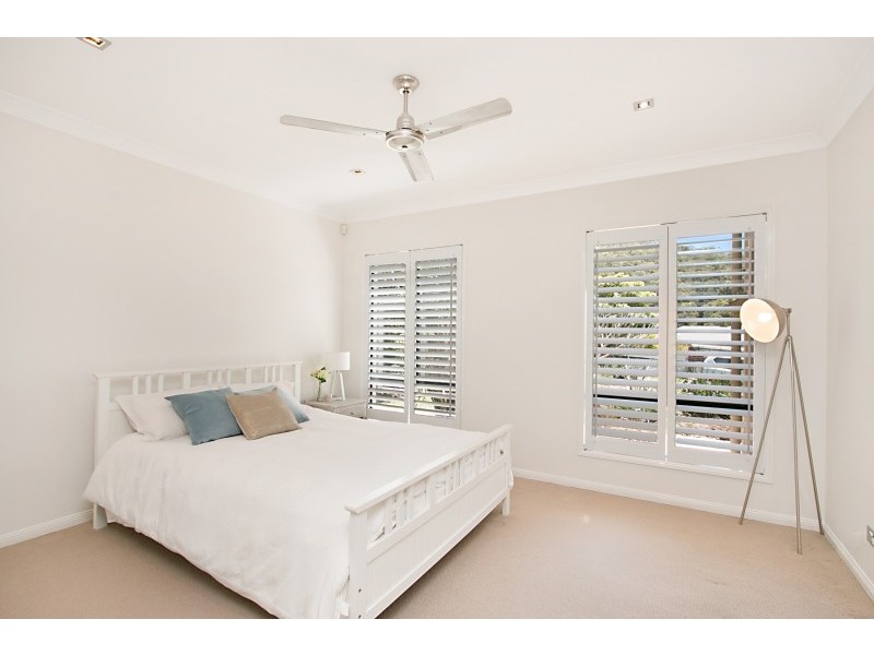 20 Samuel Drive, Tallebudgera QLD 4228