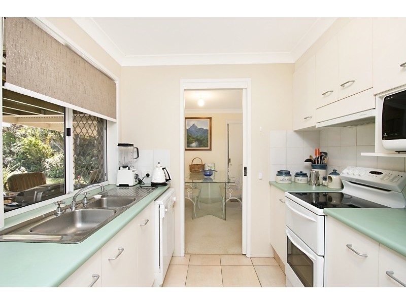 6 Kintyre Crescent, Banora Point NSW 2486