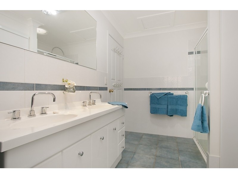 35 Lakeview Parade, Tweed Heads South NSW 2486