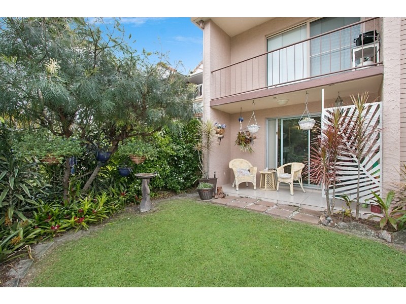 1/88 Sarawak Avenue, Palm Beach QLD 4221