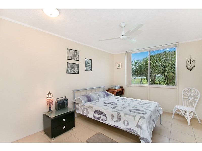 1/88 Sarawak Avenue, Palm Beach QLD 4221