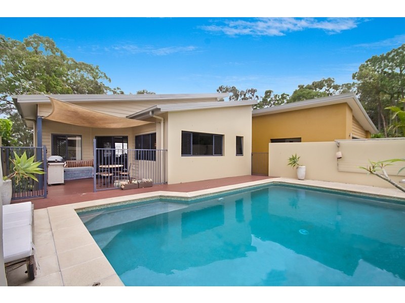 121 Peninsula Drive, Bilambil Heights NSW 2486