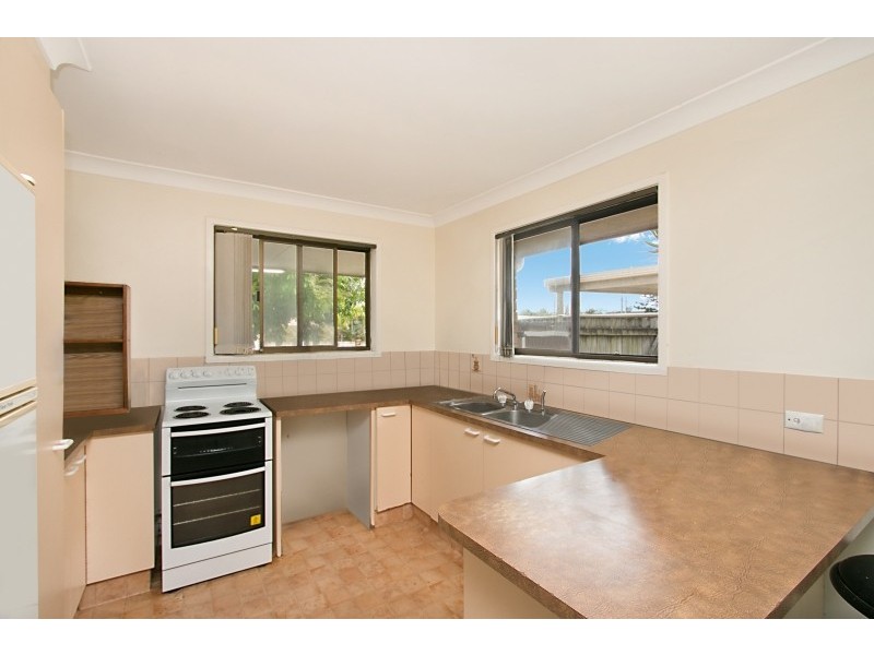 46 Bolton Street, Kirra QLD 4225