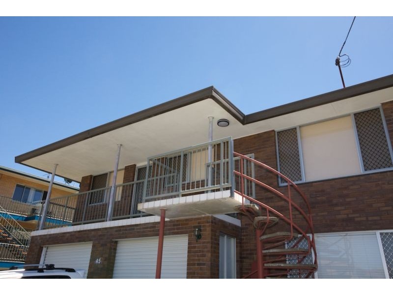 2/45 Coolangatta Road, Coolangatta QLD 4225