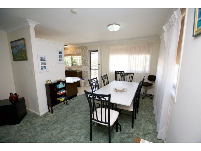 2/45 Coolangatta Road, Coolangatta QLD 4225