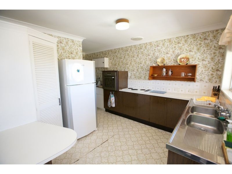 2/45 Coolangatta Road, Coolangatta QLD 4225