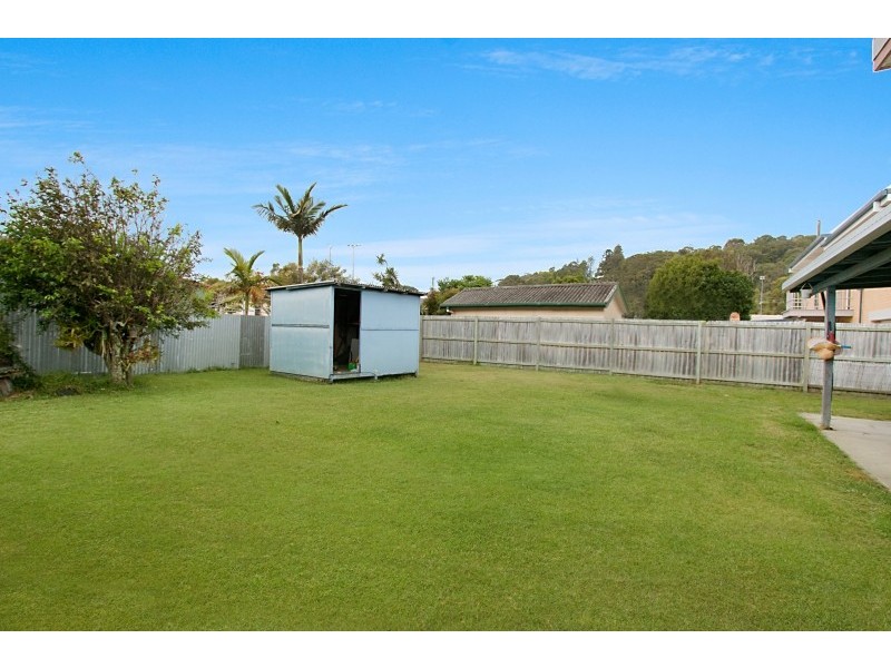 15 Binya Avenue, Kirra QLD 4225