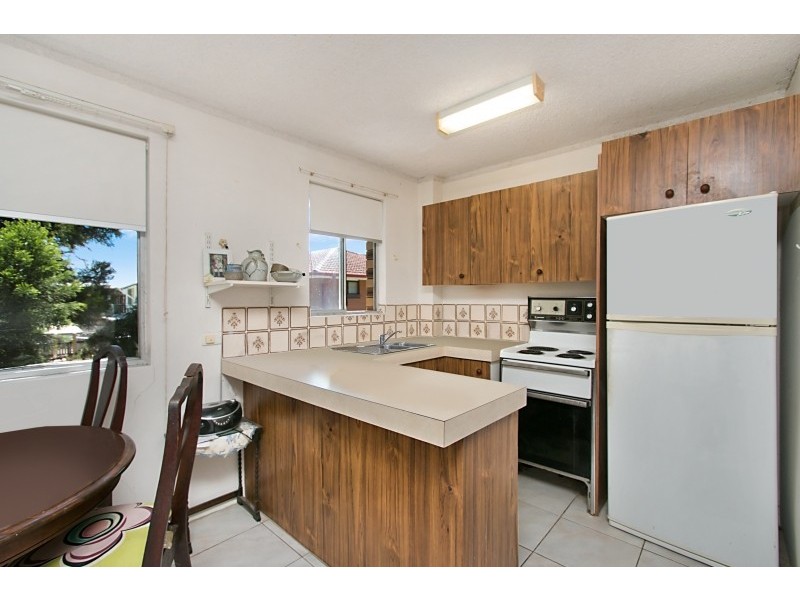 4/28 Coolangatta Road – Waverley Lodge, Kirra QLD 4225