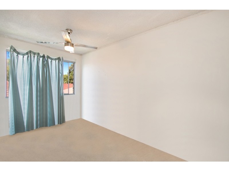 4/28 Coolangatta Road – Waverley Lodge, Kirra QLD 4225