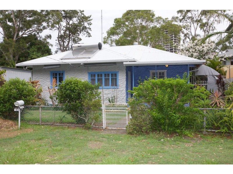 6 Kirkwood Road, Tweed Heads South NSW 2486