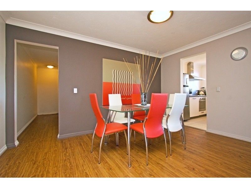 4/47 Rutledge Street, Coolangatta QLD 4225