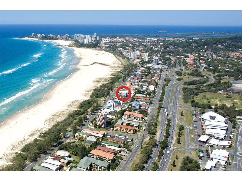 2/100 Pacific Parade, Bilinga QLD 4225
