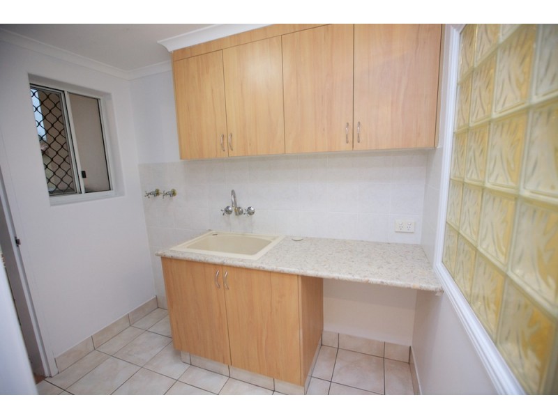 2/100 Pacific Parade, Bilinga QLD 4225