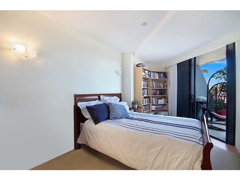 2i/828 Pacific Parade – The Rocks Resort, Currumbin QLD 4223