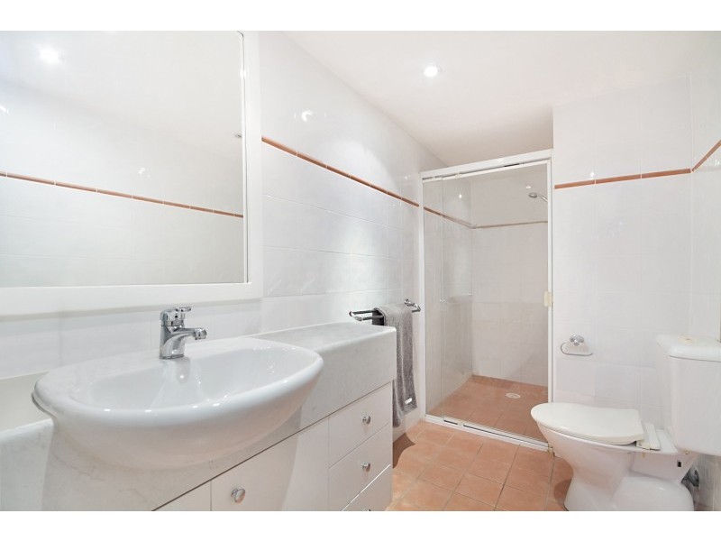 2i/828 Pacific Parade – The Rocks Resort, Currumbin QLD 4223