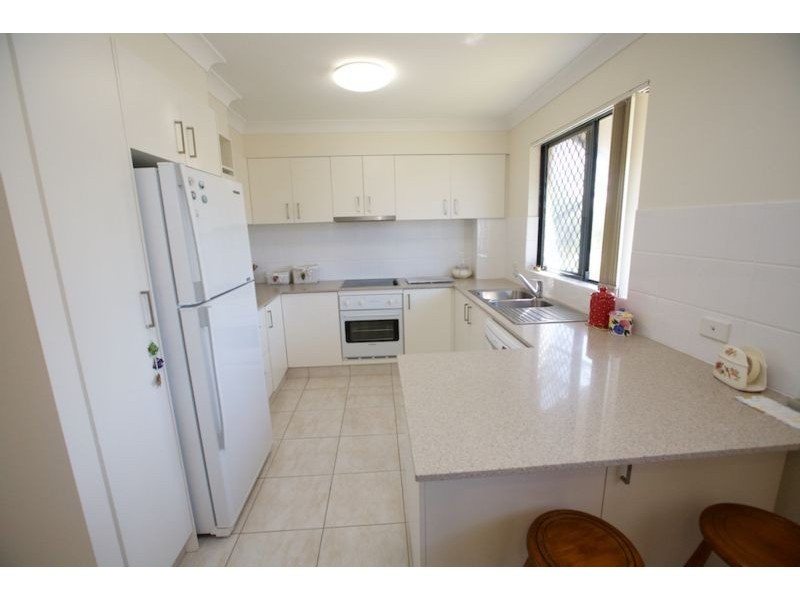 3/2 Gibson Street, Bilinga QLD 4225