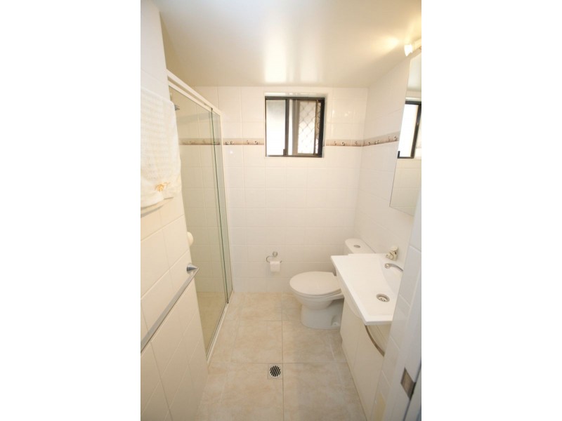 3/2 Gibson Street, Bilinga QLD 4225