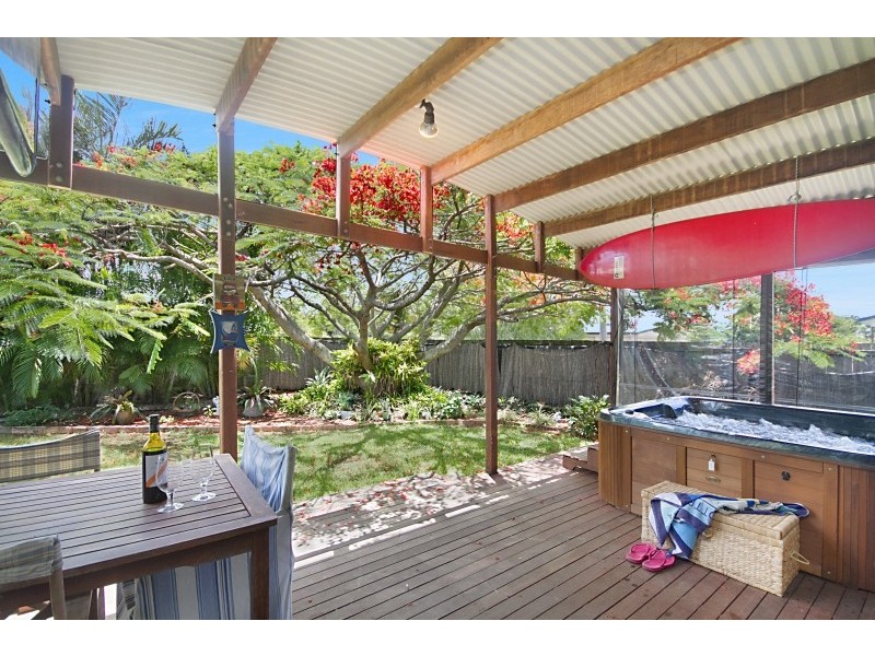 295 Adina Avenue, Bilinga QLD 4225