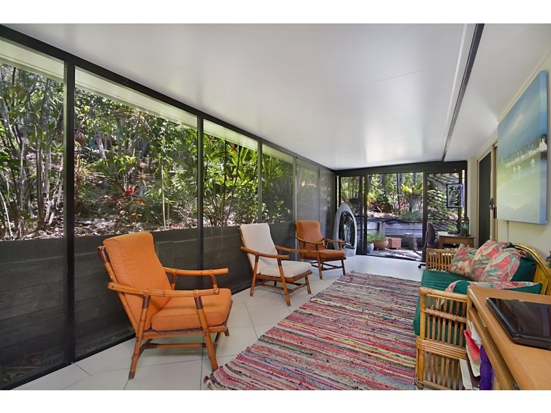 18 Honeymyrtle Drive, Banora Point NSW 2486