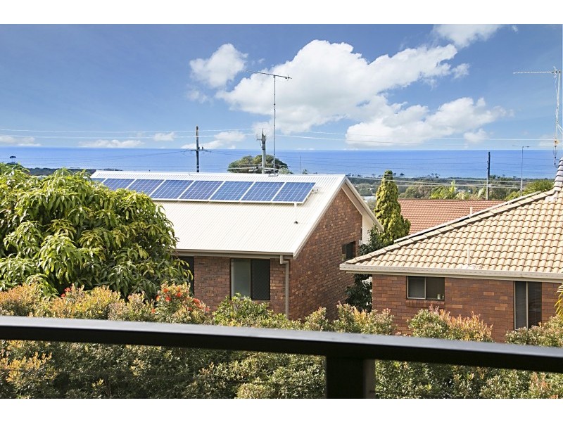 2 Wupawn Place, Banora Point NSW 2486