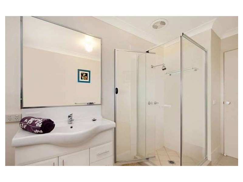 17 Durigan Place, Banora Point NSW 2486