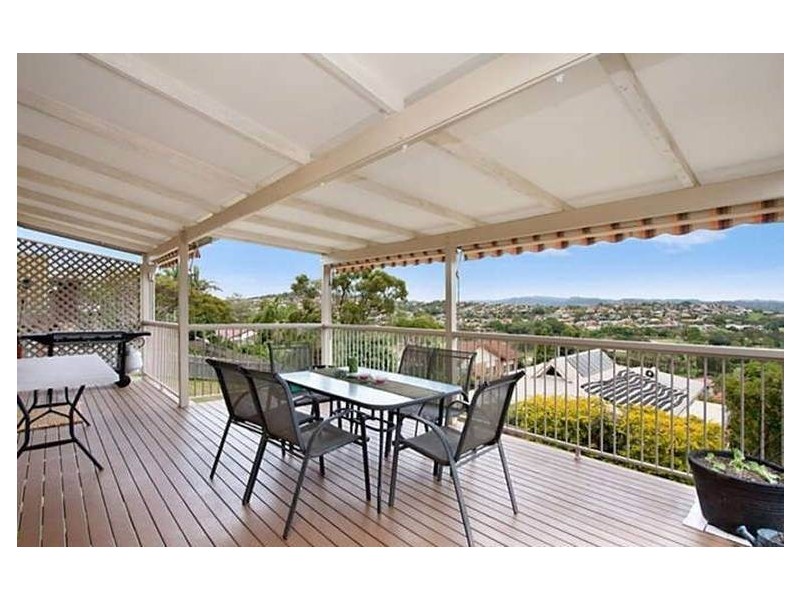 17 Durigan Place, Banora Point NSW 2486