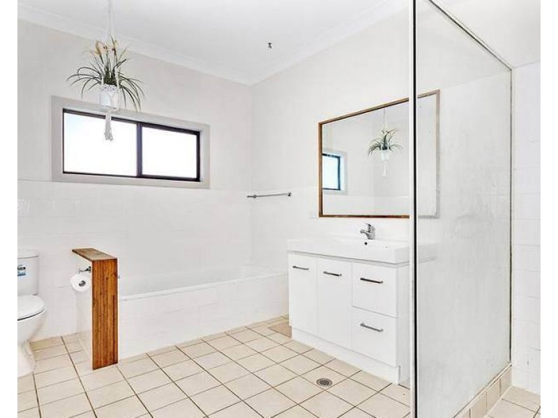 7 Glenys Street, Tweed Heads South NSW 2486