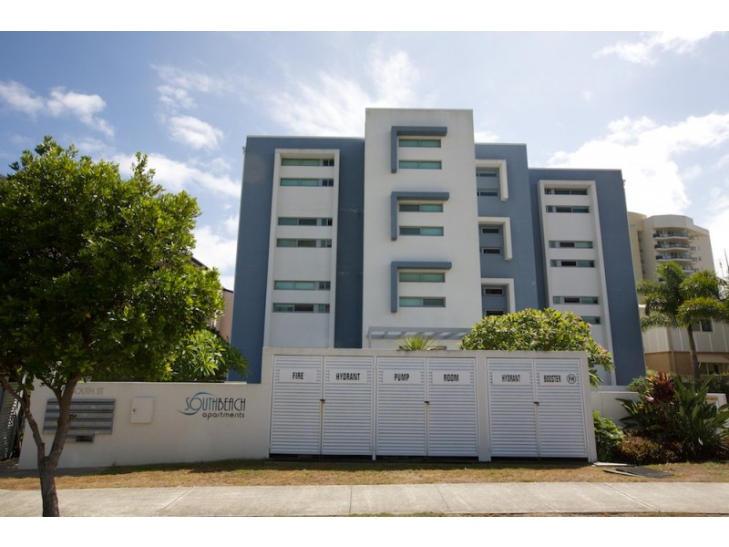 2/9 South Street, Coolangatta QLD 4225