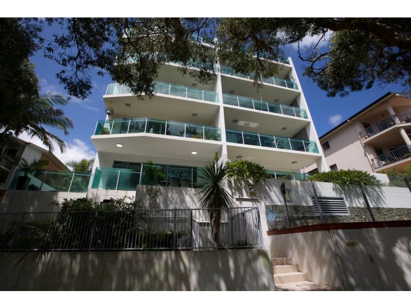 2/9 South Street, Coolangatta QLD 4225