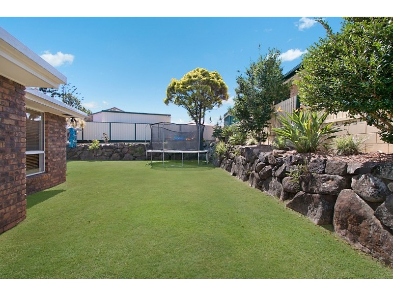 24 Inverness Court, Banora Point NSW 2486